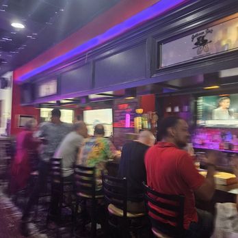 Gentleman Jim's Restaurant - Pizza Near Me - Gaithersburg, Maryland