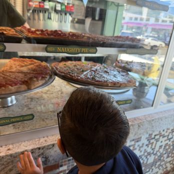 Prince Street Pizza - What to get??? lol - Pizza Near Me - Dallas, Texas