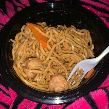China Palace - Shrimp lo mein - Chinese Near Me - Charlotte, North Carolina