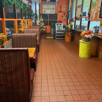 Cris Las Palmas - In area - Seafood Near Me - Oakland, California