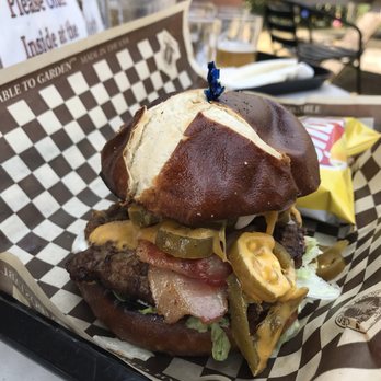 Birdsview Brewing Company - Everything burger - Breweries Near Me - Concrete, Washington Birdsview Brewing Company - Everything burger - Breweries Near Me - Concrete, Washington