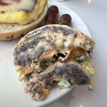 United Club - What is this? - Airport Lounges Near Me - Chicago, Illinois United Club - What is this? - Airport Lounges Near Me - Chicago, Illinois