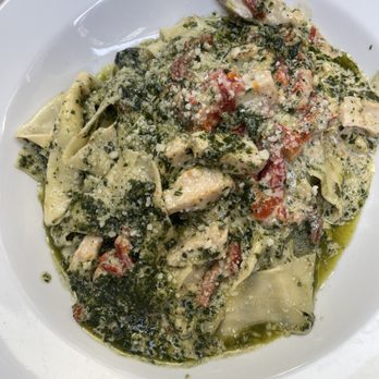 Limoncello Belltown - Pappardelle Pesto e Pollo - Italian Near Me - Seattle, Washington