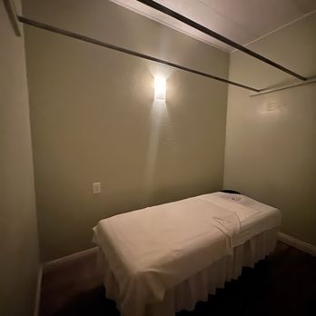 Serenity Massage AZ - Massage room - Massage Therapy Near Me - Chandler, Arizona Serenity Massage AZ - Massage room - Massage Therapy Near Me - Chandler, Arizona