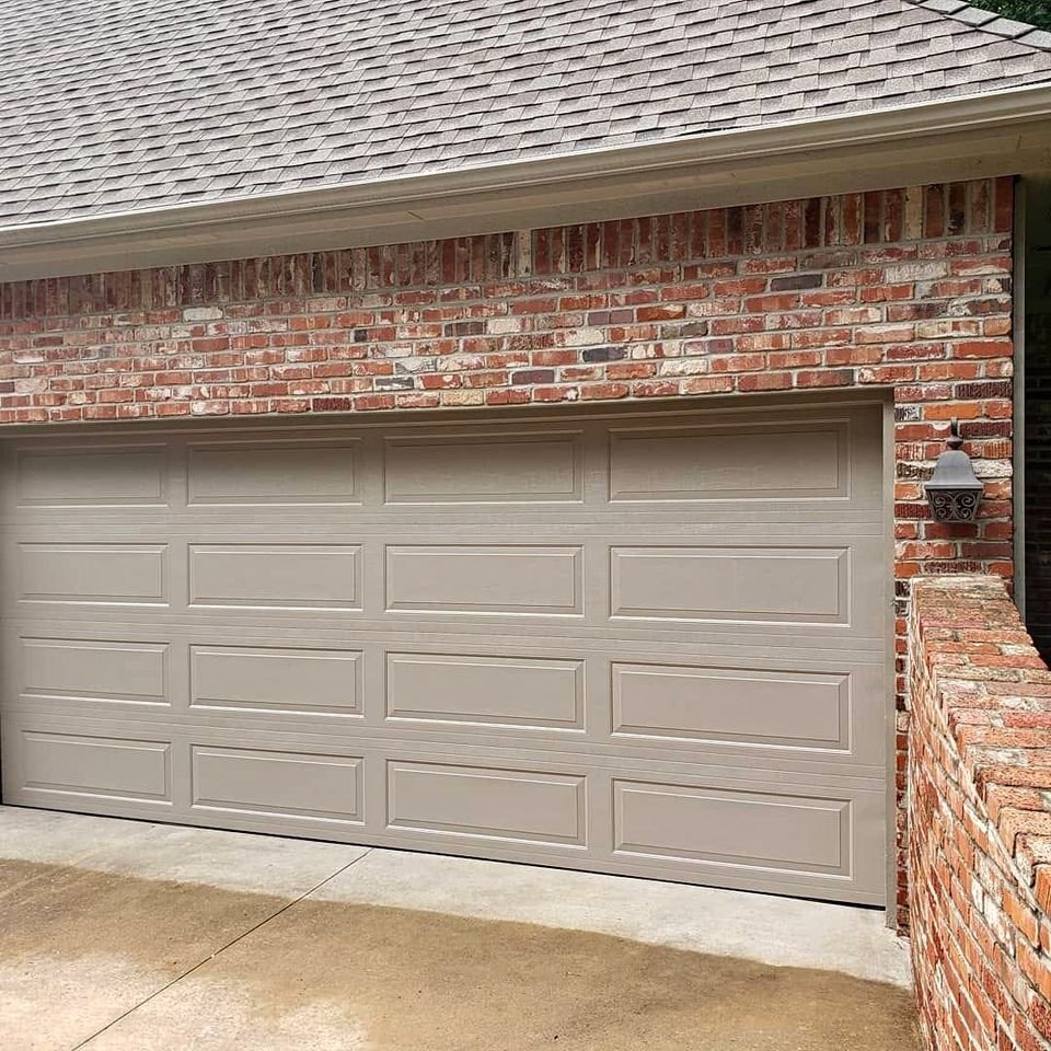ROD GARAGE DOOR REPAIR AND SERVICES Oklahoma City, Oklahoma Garage