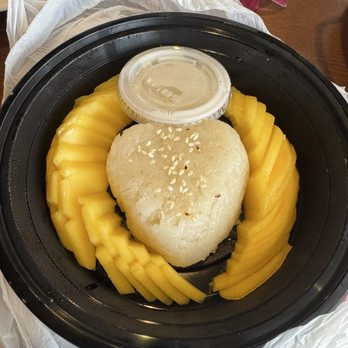 Chico Thai Cuisine - Mango sticky rice - Thai Near Me - Chico, California
