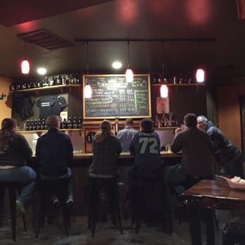 Whipsaw Brewing - Whipsaw Bar Front - Breweries Near Me - Ellensburg, Washington