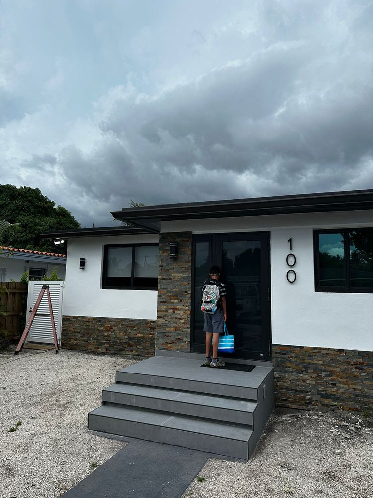 Slide of Vento Rain Gutters