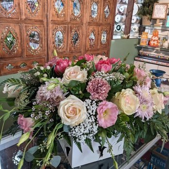 Aris Flower Shop - Came out so beautiful! - Florists Near Me - Carson, California