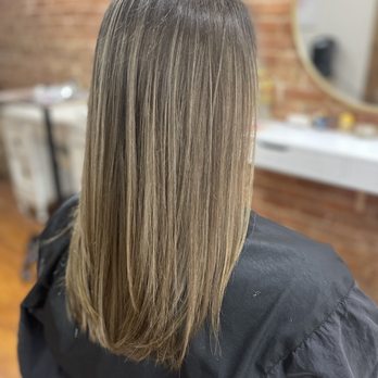 The Hair Parlour - Hair Salons Near Me - Plano, Texas