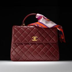 Lawsons Auctioneers - Handbag and scarf