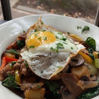 Cafe Nell - New American Near Me - Portland, Oregon