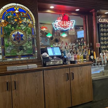 Gluek's Restaurant & Bar - Music Venues Near Me - Minneapolis, Minnesota