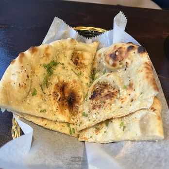 Indian Paradise - Garlic Naan - Indian Near Me - Chicago, Illinois