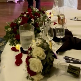 Floral Creations - '25 - Sweetheart Table & Bridal Bouquet - Florists Near Me - Oxnard, California Floral Creations - '25 - Sweetheart Table & Bridal Bouquet - Florists Near Me - Oxnard, California