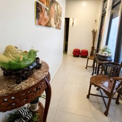 Happy Massage Spa