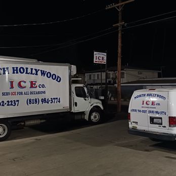 North Hollywood Ice - Outside - Ice Delivery Near Me - North Hollywood, California North Hollywood Ice - Outside - Ice Delivery Near Me - North Hollywood, California