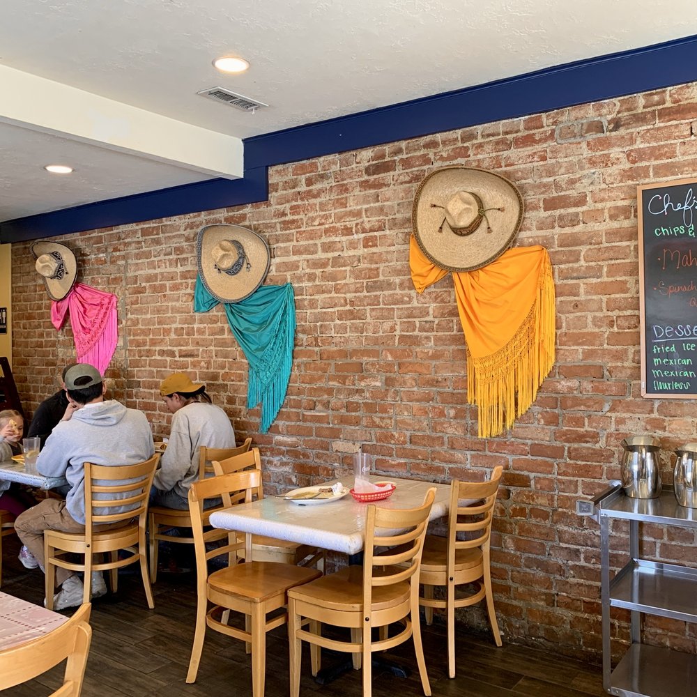 Francisco's Mexican Grill - people sitting at tables - Mexican Near Me - Farmington, Utah