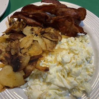 Frog Pond - White egg special - Breakfast & Brunch Near Me - North Redington Beach, Florida