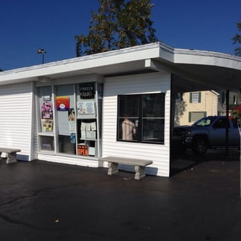 Frosty Treat - a storefront with a car parked in front of it - Ice Cream & Frozen Yogurt Near Me - Irving, New York Frosty Treat - a storefront with a car parked in front of it - Ice Cream & Frozen Yogurt Near Me - Irving, New York