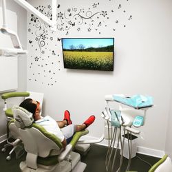 Riverwoods Smiles - Time to get comfortable!
