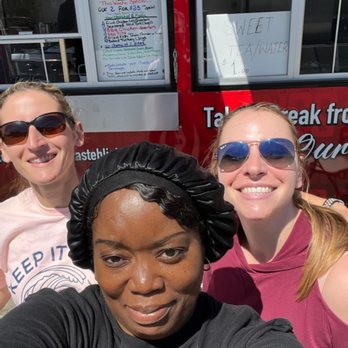 Taste B Licious - Enjoying a moment with customers. - Food Trucks Near Me