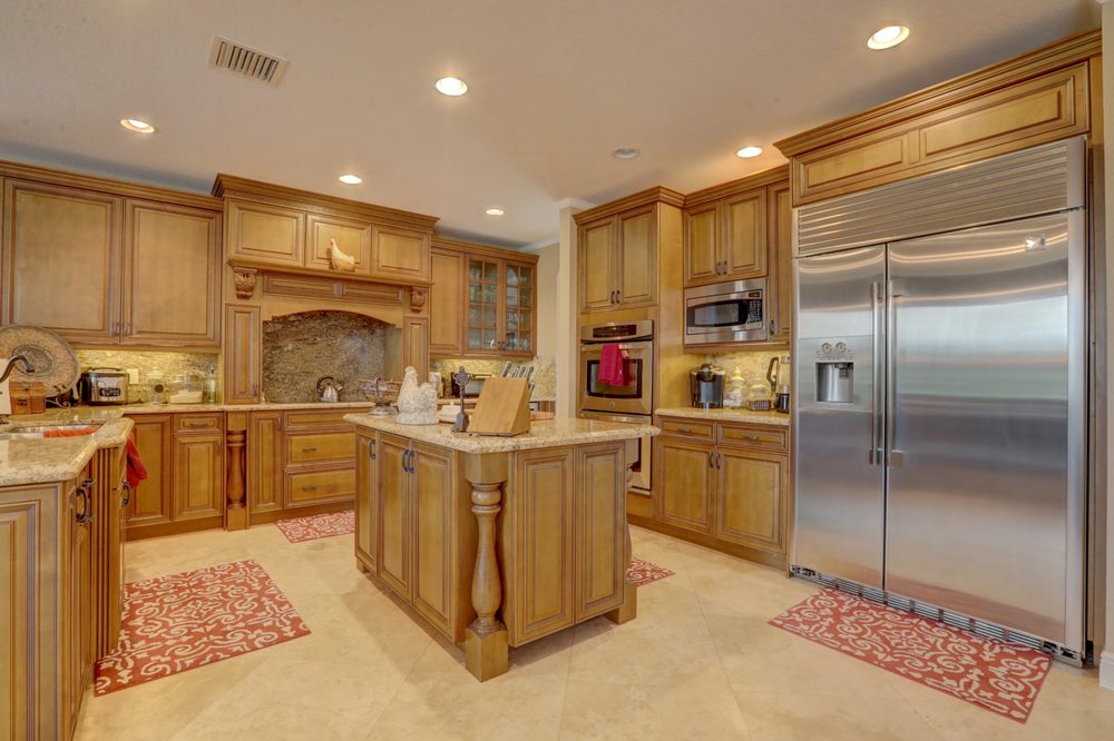 MATTHEW WEINER LAURIE FINKELSTEIN READER REAL ESTATE Updated