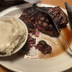 12oz Ribeye with Mashed Potatoes