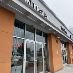 MNTY Nail Bar