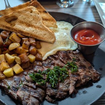 Wynwood Restaurant - steak & eggs - New American Near Me - Staten Island, New York Wynwood Restaurant - steak & eggs - New American Near Me - Staten Island, New York