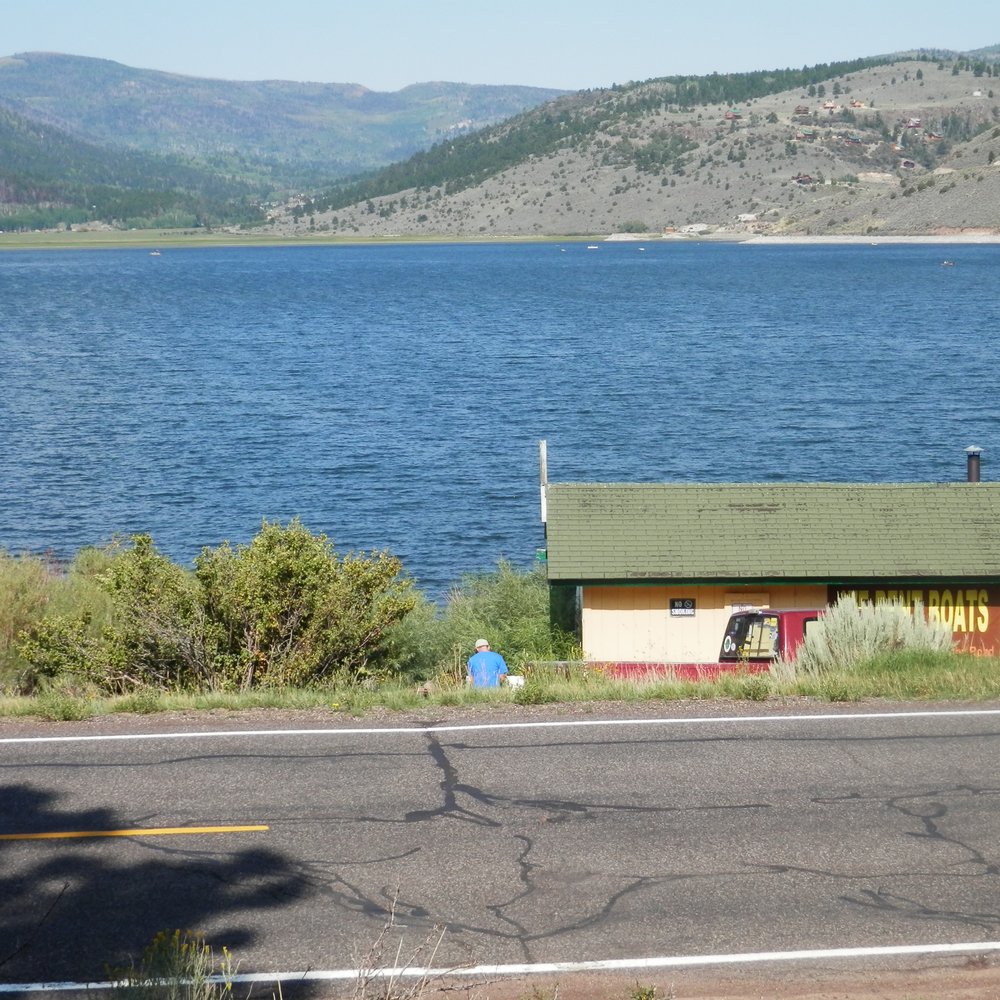 Bear Paw Lake View Resort - Resorts Near Me - Panguitch, Utah