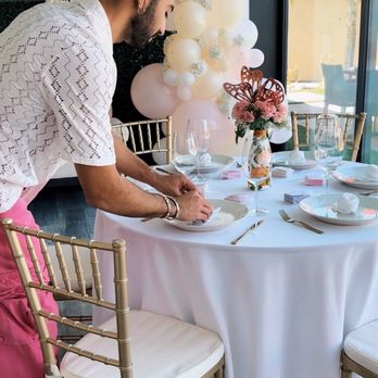 Mardi's Design & Dreamscapes - Aleck setting up for a Baby Shower - Holiday Decorating Services Near Me - Laguna Hills, California Mardi's Design & Dreamscapes - Aleck setting up for a Baby Shower - Holiday Decorating Services Near Me - Laguna Hills, California