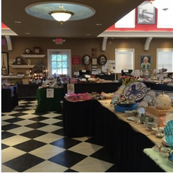 Esther Price Candies & Gifts - Empty Store