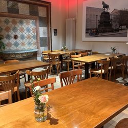 Maxim Gorki Theater - Kantine | Maxim Gorki Theater Berlin