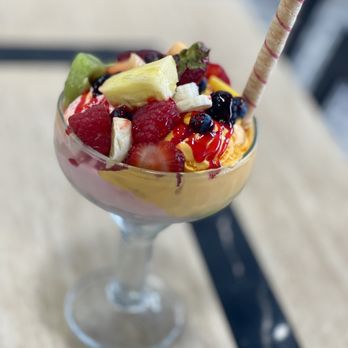 Choco Mania Cafe - a dessert in a glass - Juice Bars & Smoothies Near Me - Sterling Heights, Michigan