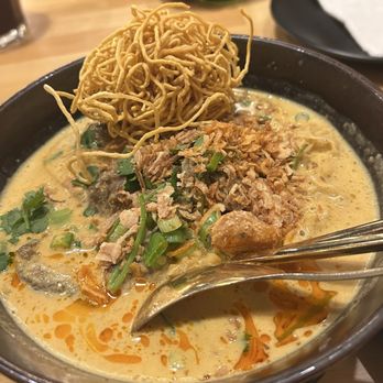 Manaao - Khao Soi Noodle with Braised Beef - Thai Near Me - Tustin, California