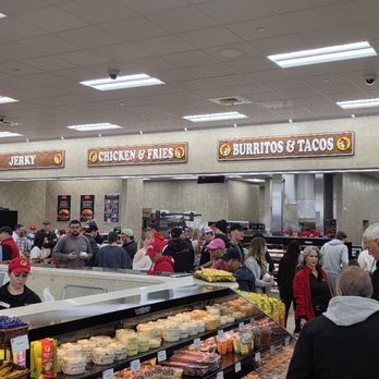 Buc-ee's - Gas Stations Near Me - Huber Heights, Ohio