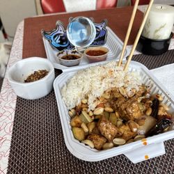 Canton Westside - vegan kung pao lunch here's delicious.  dont forget to ask for spicy oil!