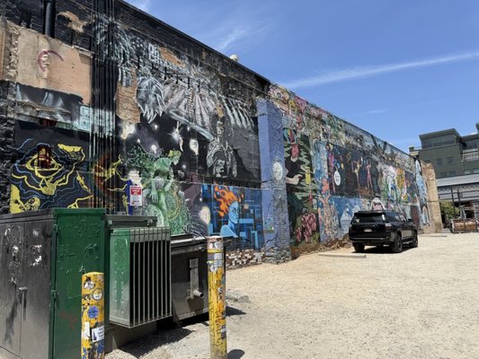 Freak Alley Gallery by null