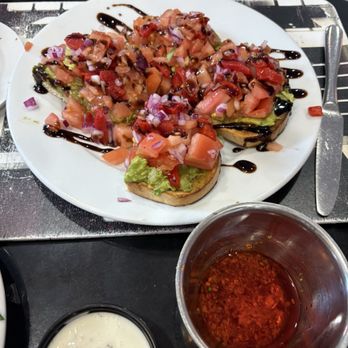 Diner 24 - Avocado Toast - Burgers Near Me - New York, New York