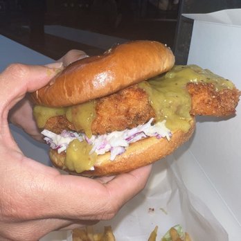 Chickii - Hot green curry sandwich - Chicken Shop Near Me - Glendale, Arizona Chickii - Hot green curry sandwich - Chicken Shop Near Me - Glendale, Arizona