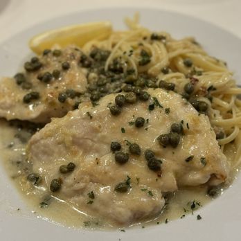 La Ciccia - Loved their chicken piccata... - Italian Near Me - Honolulu, Hawaii La Ciccia - Loved their chicken piccata... - Italian Near Me - Honolulu, Hawaii
