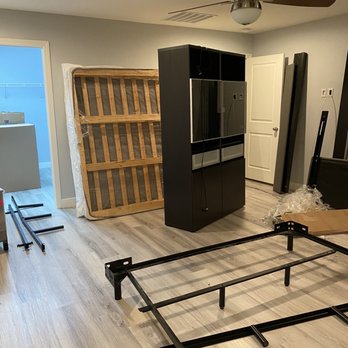 Good Deeds Moving - Contract promised complete reassemble of furniture with boxes in the right room. This is the master. - Movers Near Me - Irvine, California