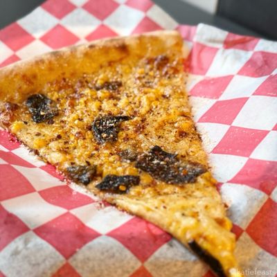 Upside Pizza by null