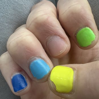 St George Nail - Didn't take polish down to cuticle making them look already grown out - Nail Salons Near Me - St. George, Utah