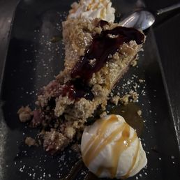 Apple crumble