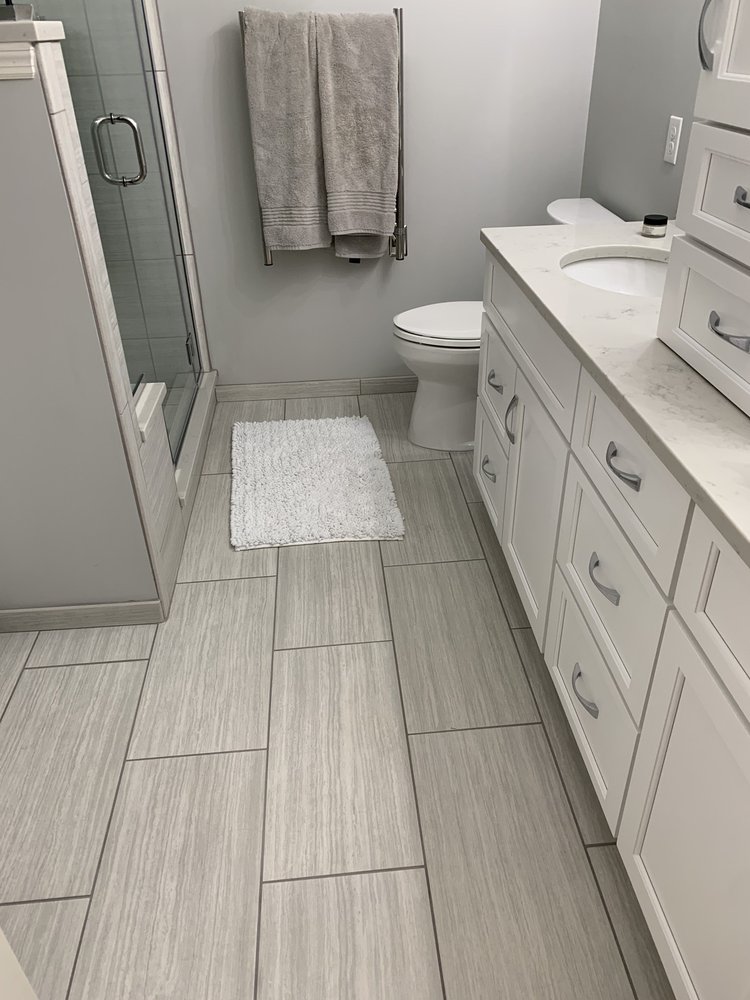 Slide of Dreamline Kitchens & Baths