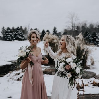Brumley & Bloom - Floral Designers Near Me - Flint, Michigan