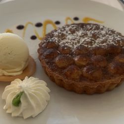 Hazelnut pastry