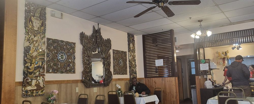 Thai House Restaurant